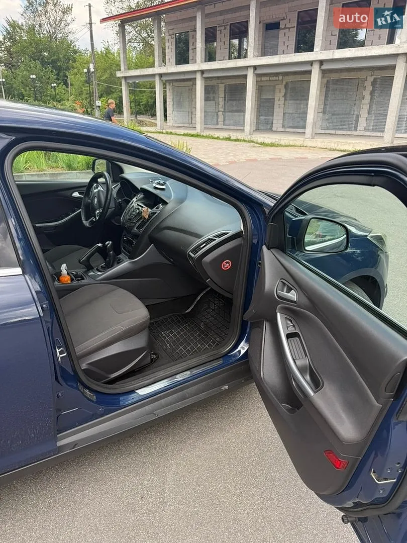 2012 Ford Focus - мініатюра 9