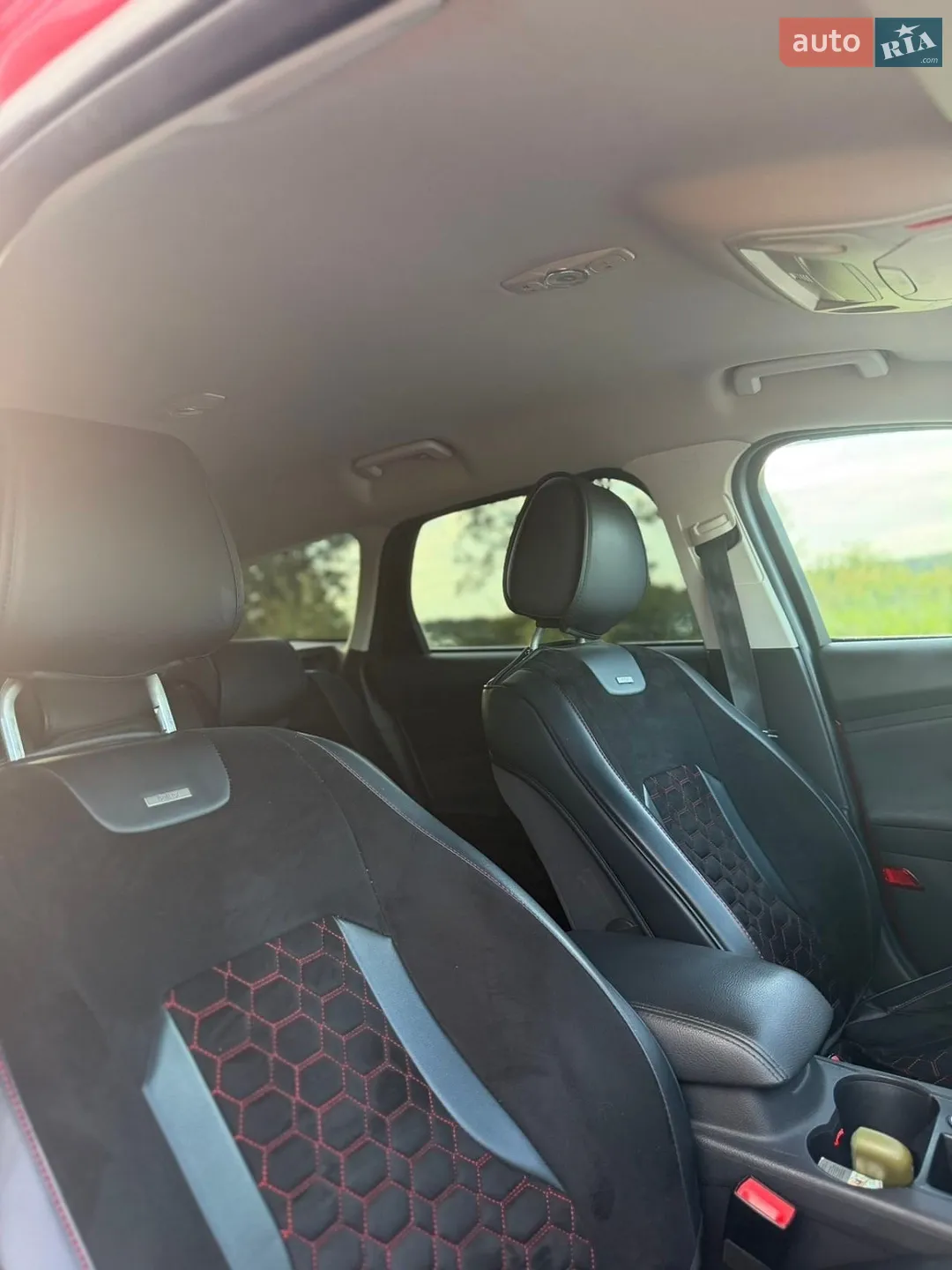 2011 Ford Focus - мініатюра 16