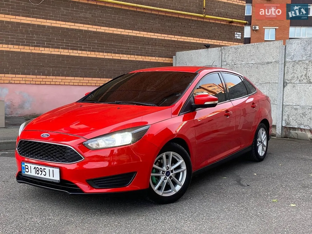 2016 Ford Focus - мініатюра 16
