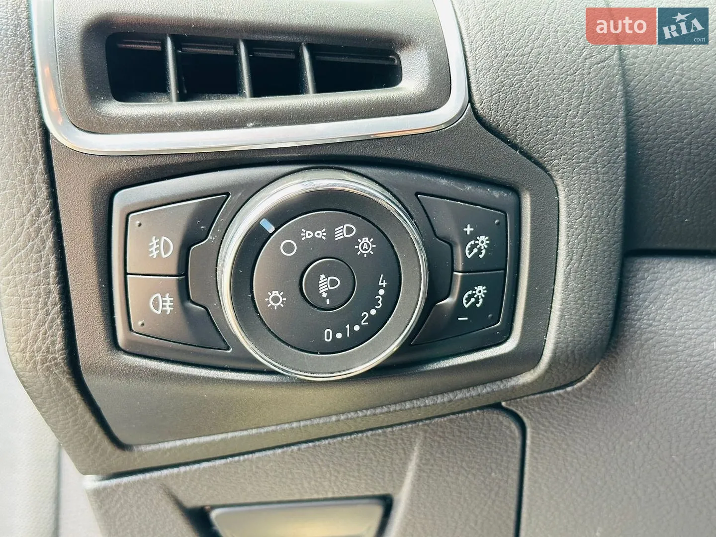2012 Ford Focus - мініатюра 34
