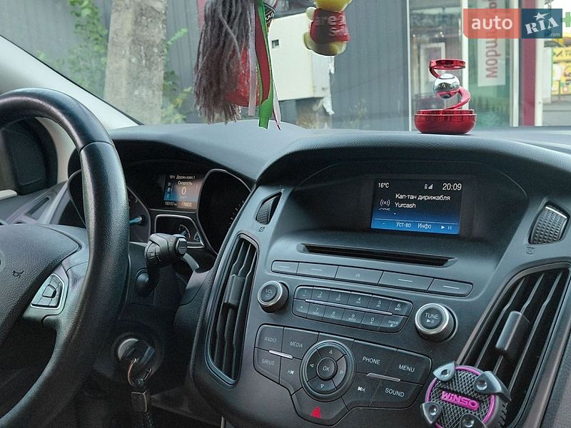 Хэтчбек Ford Focus 2015 в Богуславе