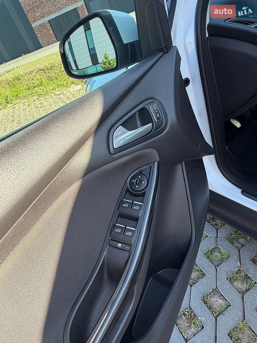 2016 Ford Focus - мініатюра 15