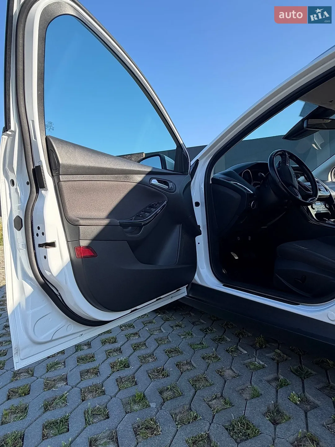 2016 Ford Focus - мініатюра 20