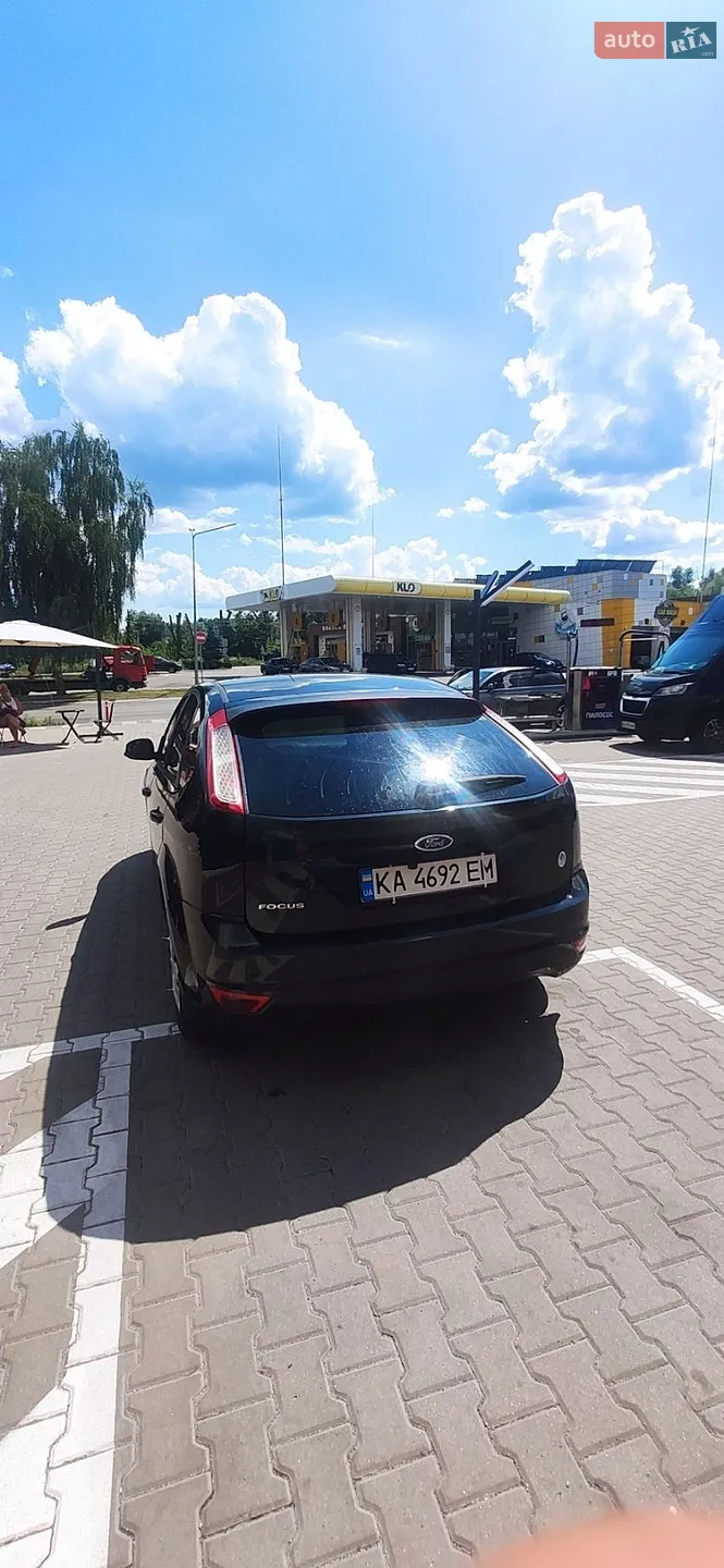 2011 Ford Focus - мініатюра 11