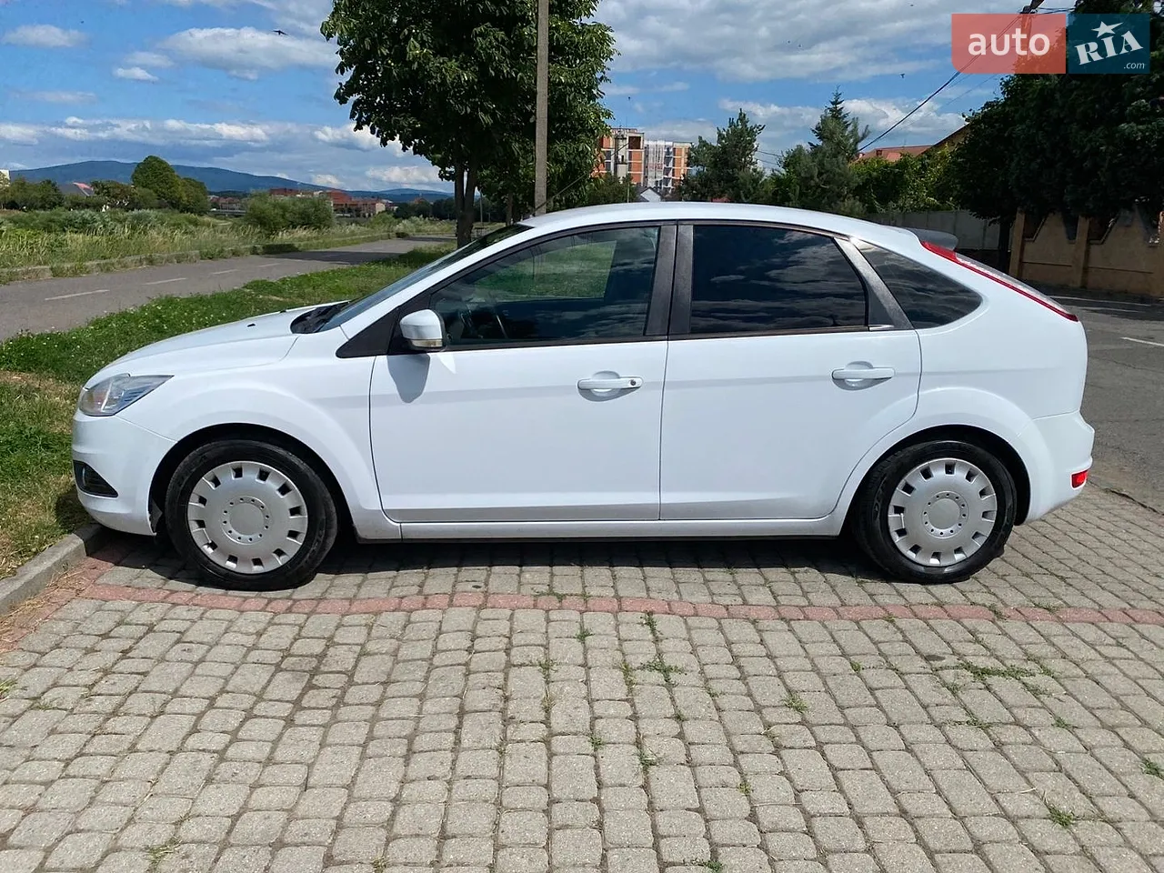 2010 Ford Focus - мініатюра 24