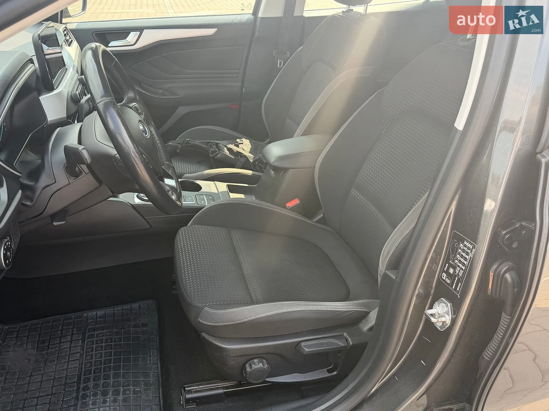 2019 Ford Focus - мініатюра 10