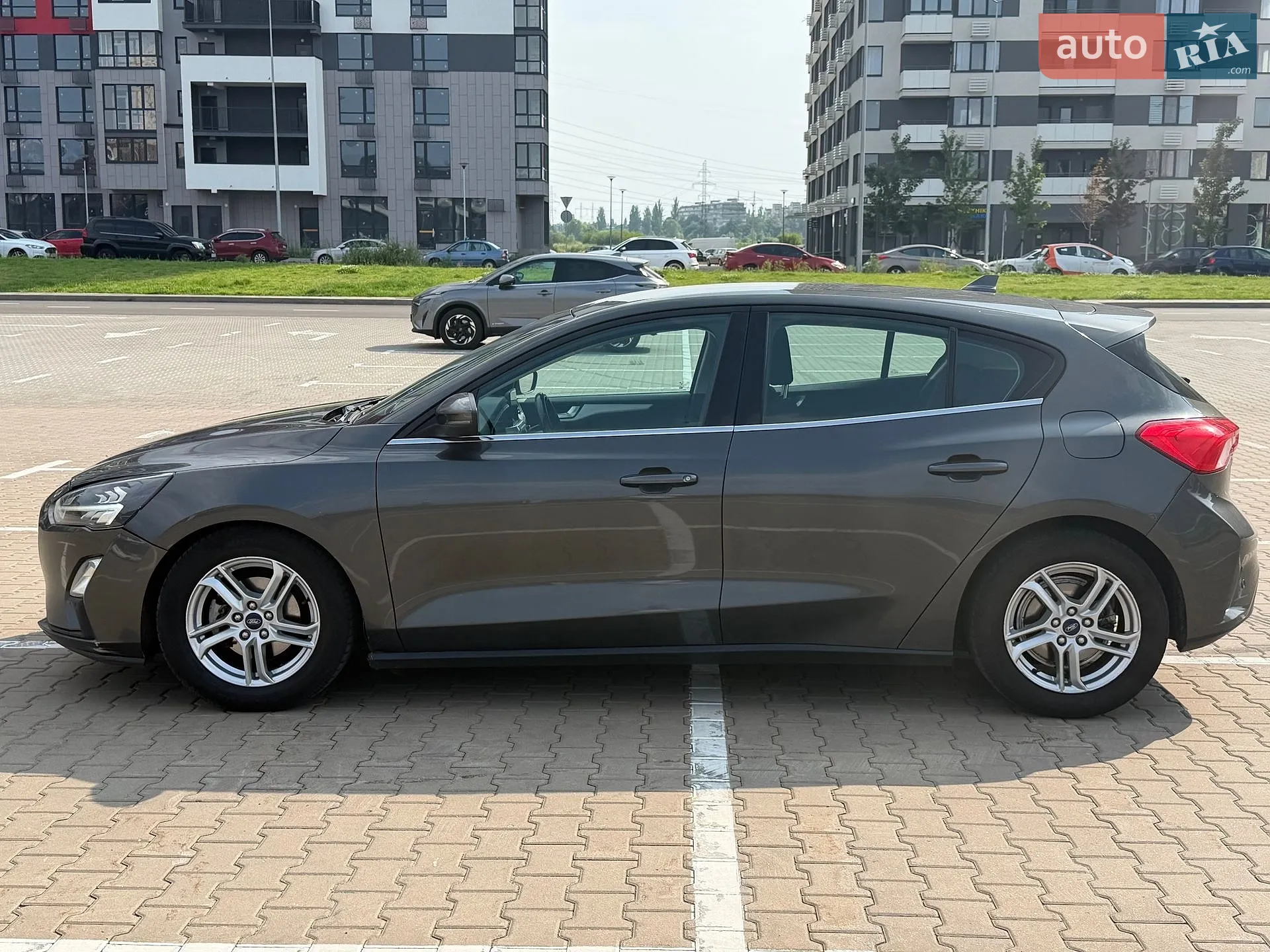 2019 Ford Focus - мініатюра 2