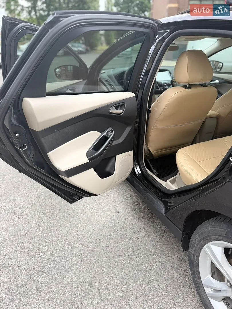 2014 Ford Focus - мініатюра 17