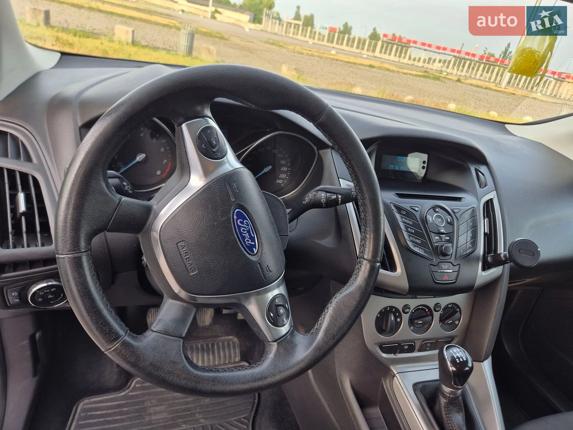 2013 Ford Focus - мініатюра 12