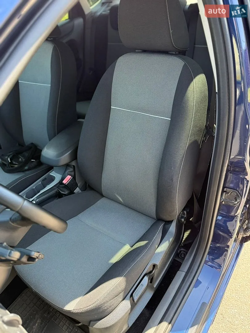 2011 Ford Focus - мініатюра 16