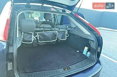 Хэтчбек Ford Focus 2006 в Шептицькому