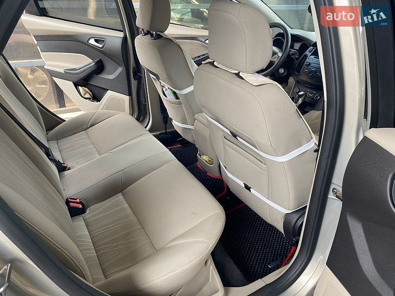 Седан Ford Focus 2015 в Полтаве фото 7 Седан Ford Focus 2015 в Полтаве