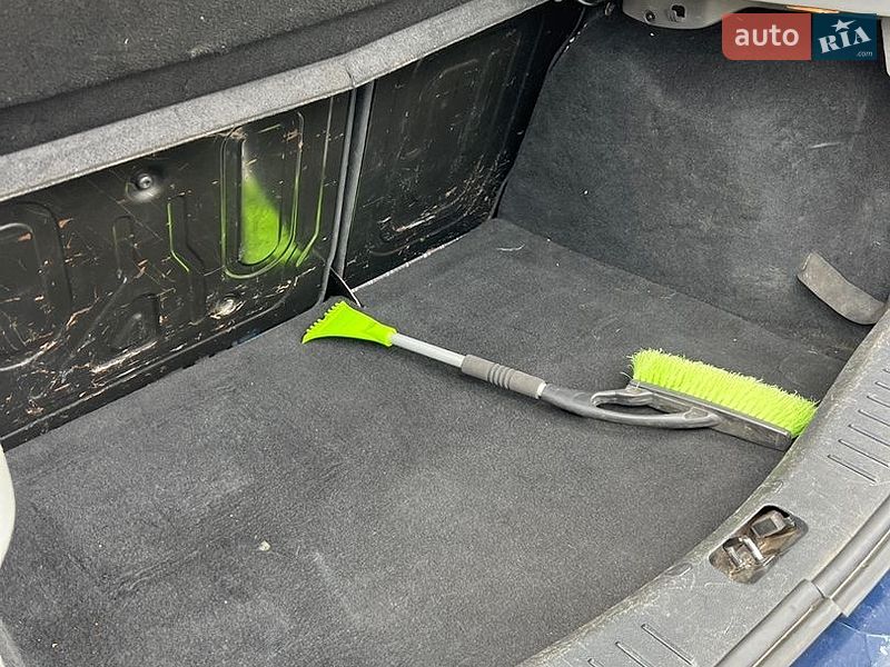 Хэтчбек Ford Focus 2011 в Смеле