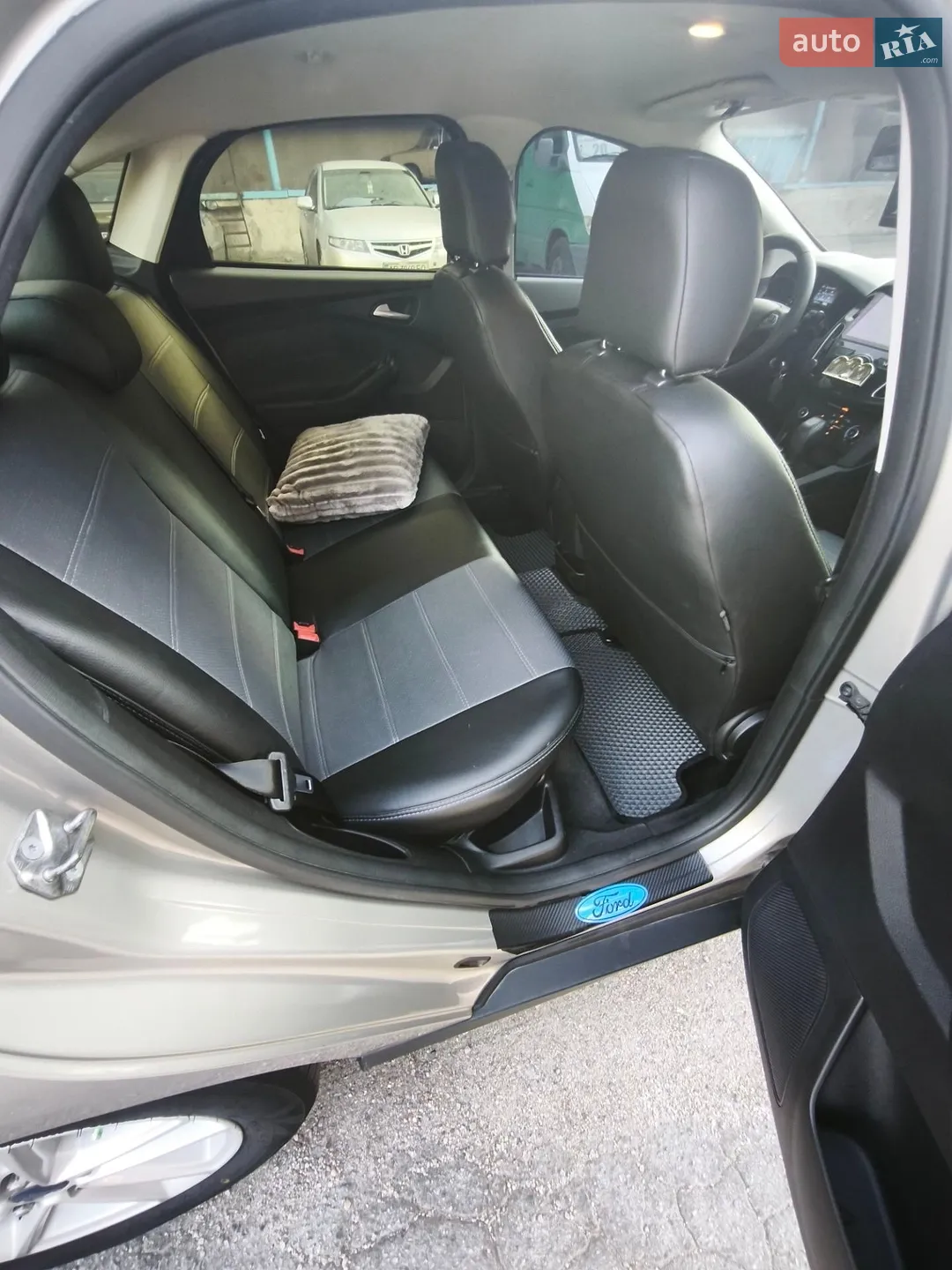 2015 Ford Focus - мініатюра 16