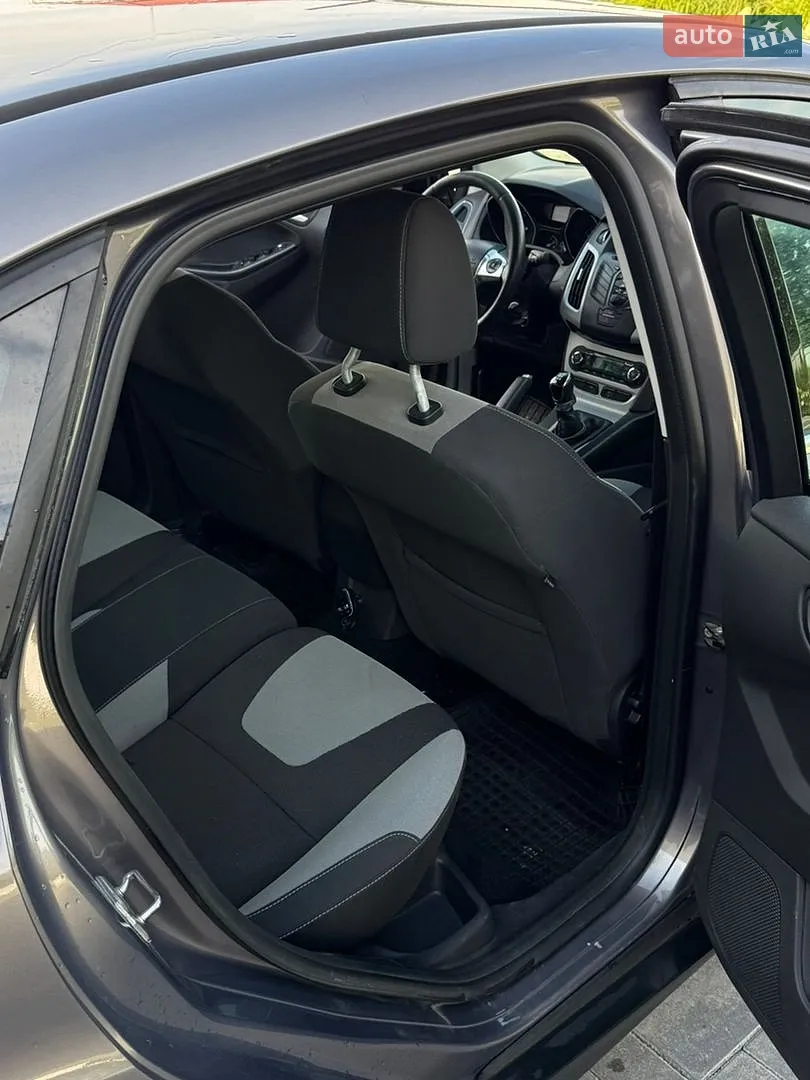 2013 Ford Focus - мініатюра 17