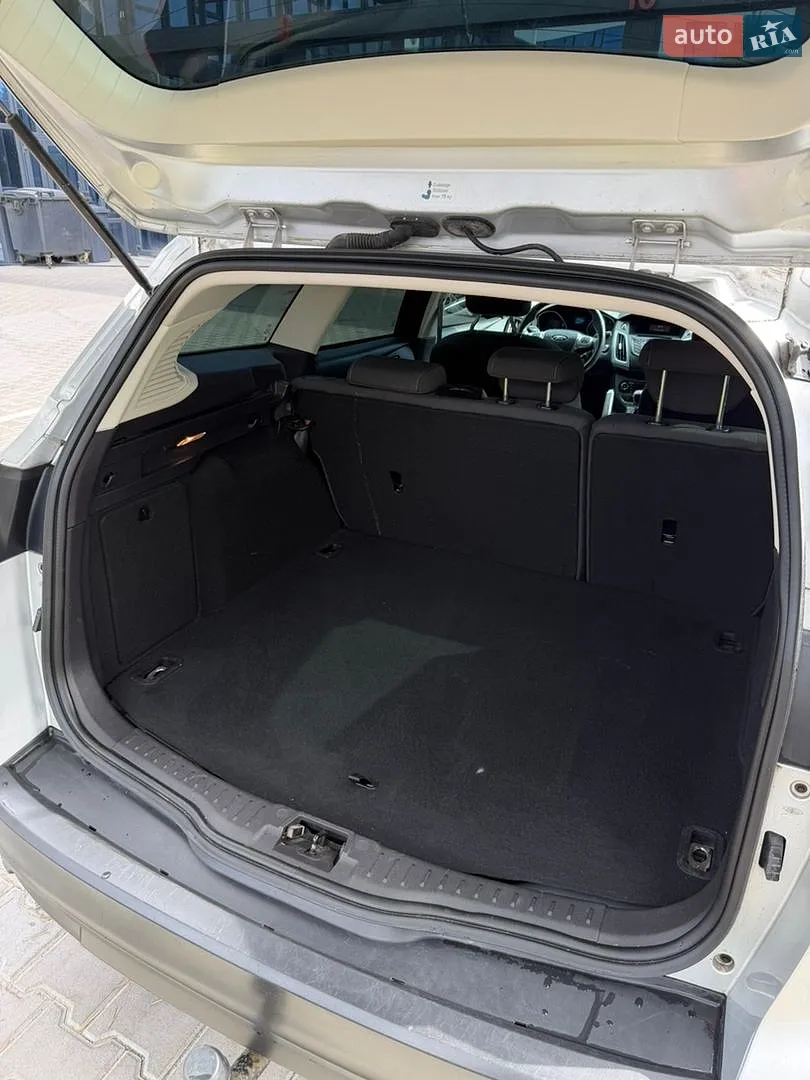 2012 Ford Focus - мініатюра 11