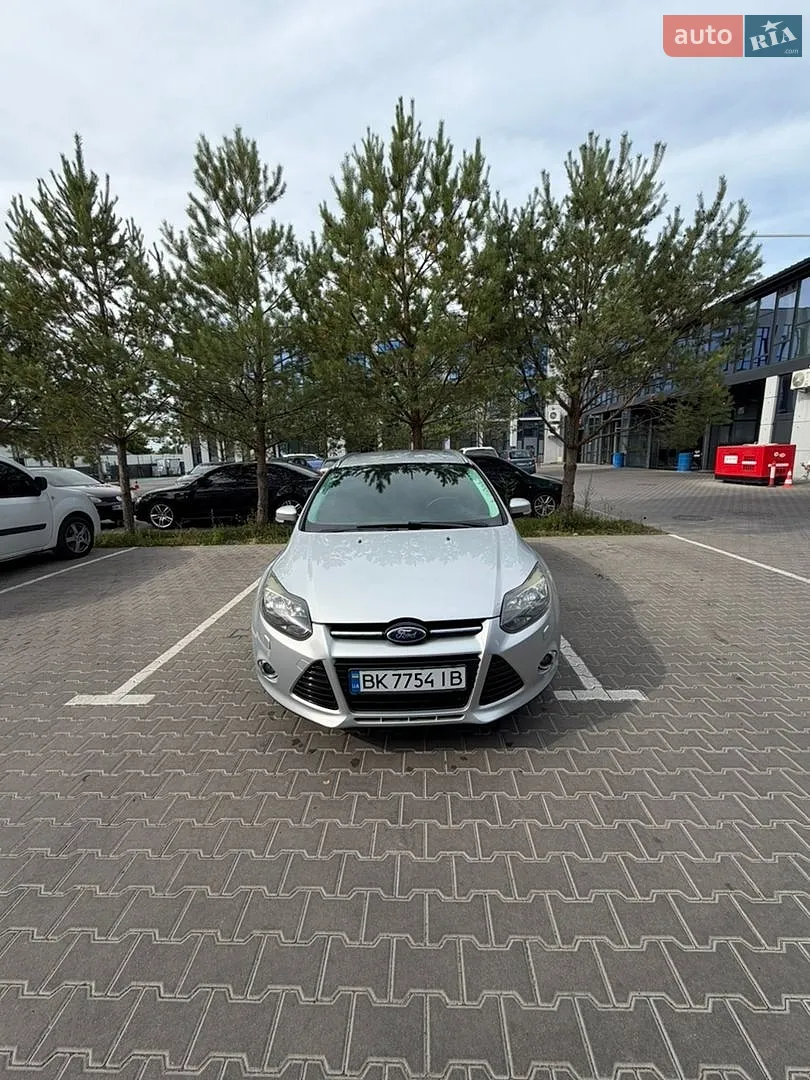 2012 Ford Focus - мініатюра 16