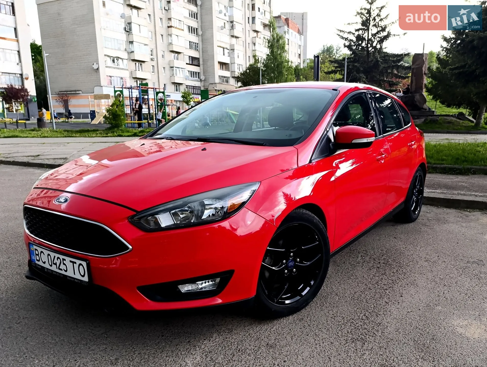 Ford Focus 2013 VIN WF0LXXGCBLDM11067 фото оголошення 9 з 21