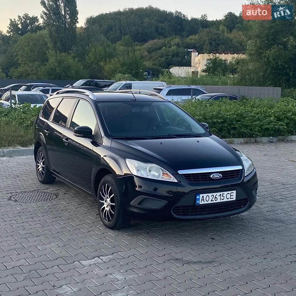 2010 Ford Focus - мініатюра 19