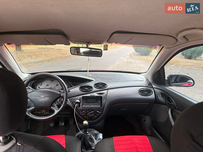 Седан Ford Focus 2001 в Миколаєві