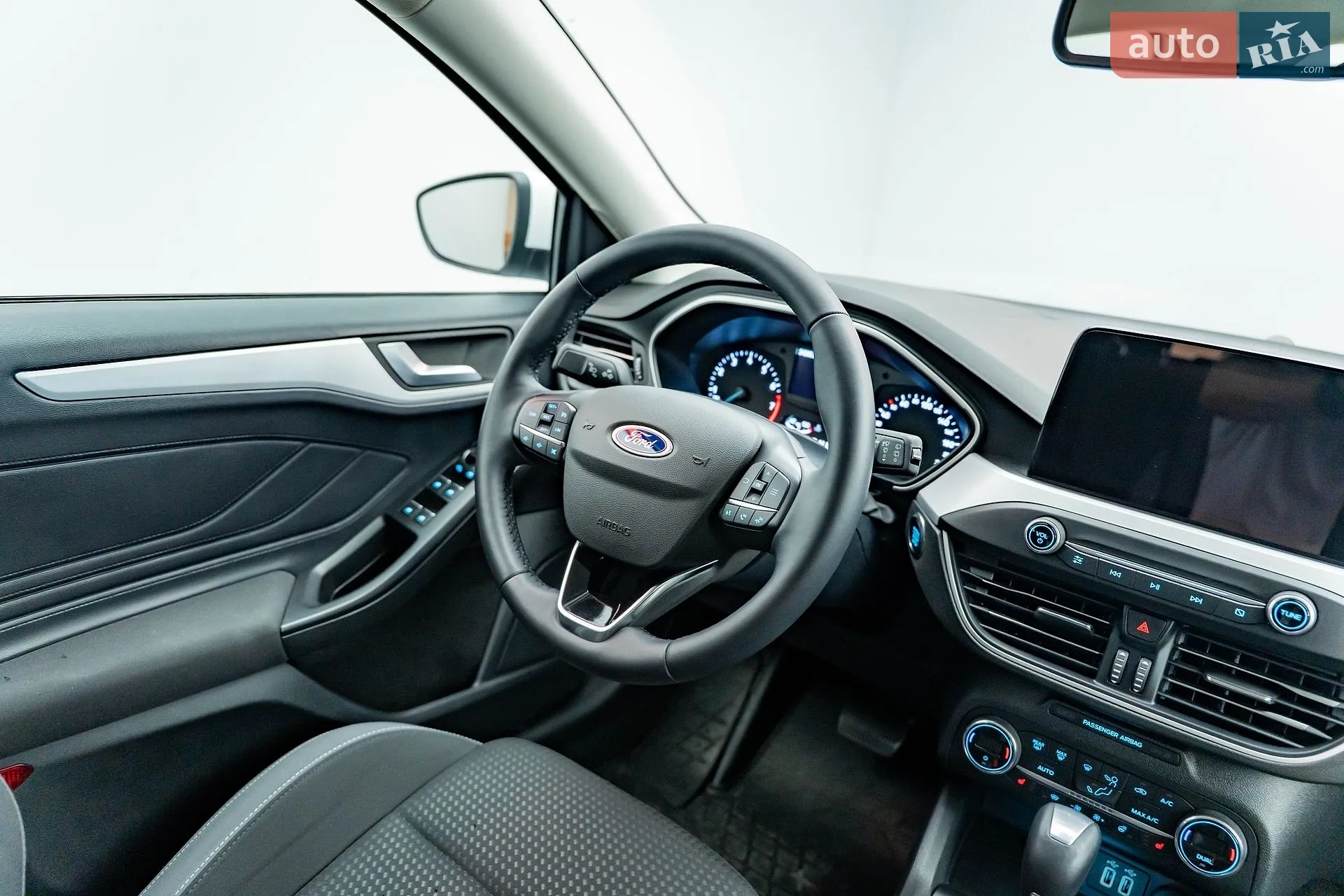 2022 Ford Focus - мініатюра 13