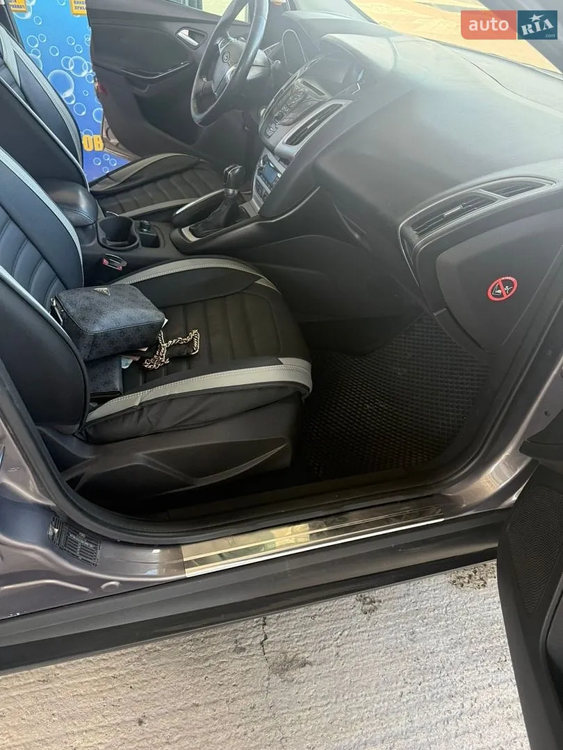 2013 Ford Focus - мініатюра 16