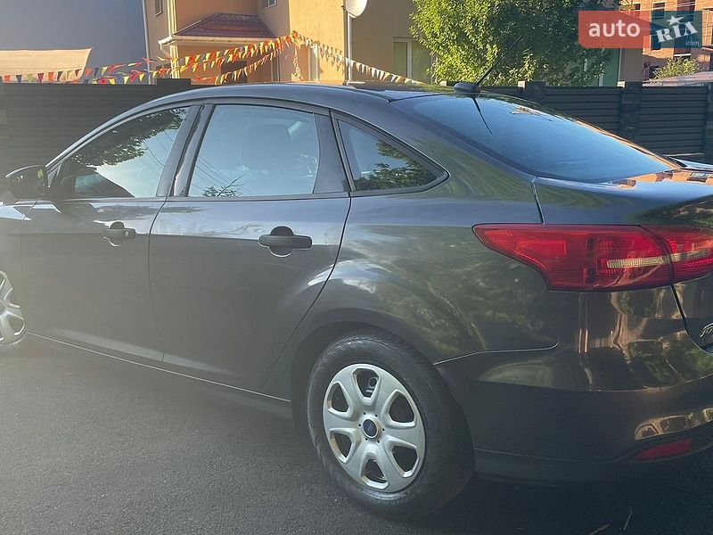 Седан Ford Focus 2015 в Вінниці