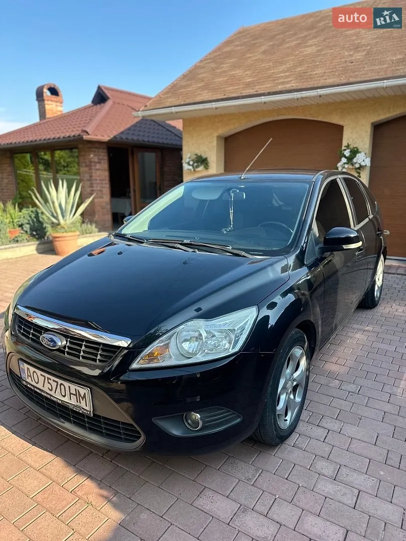 2010 Ford Focus - мініатюра 4