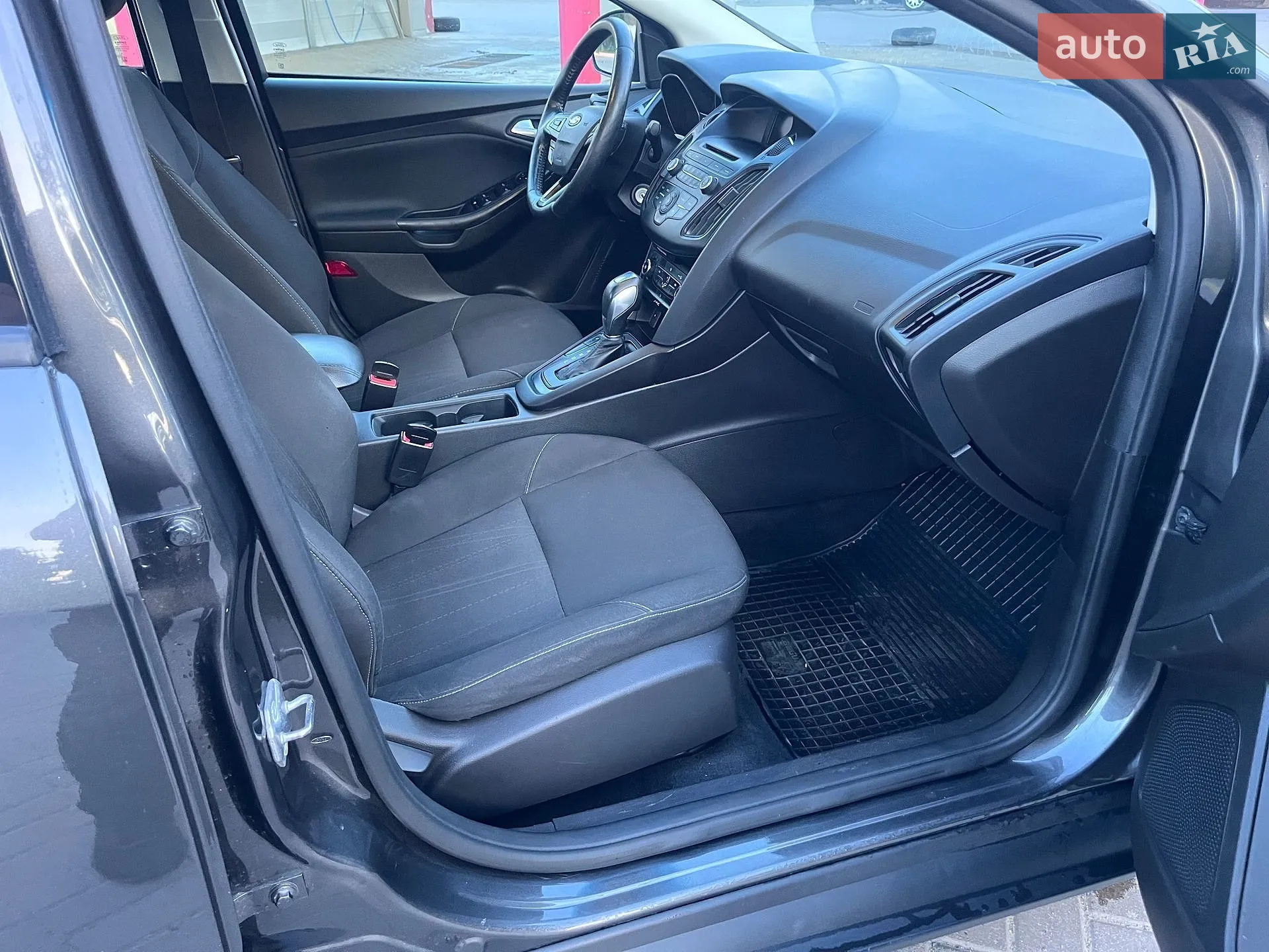 2015 Ford Focus - мініатюра 22