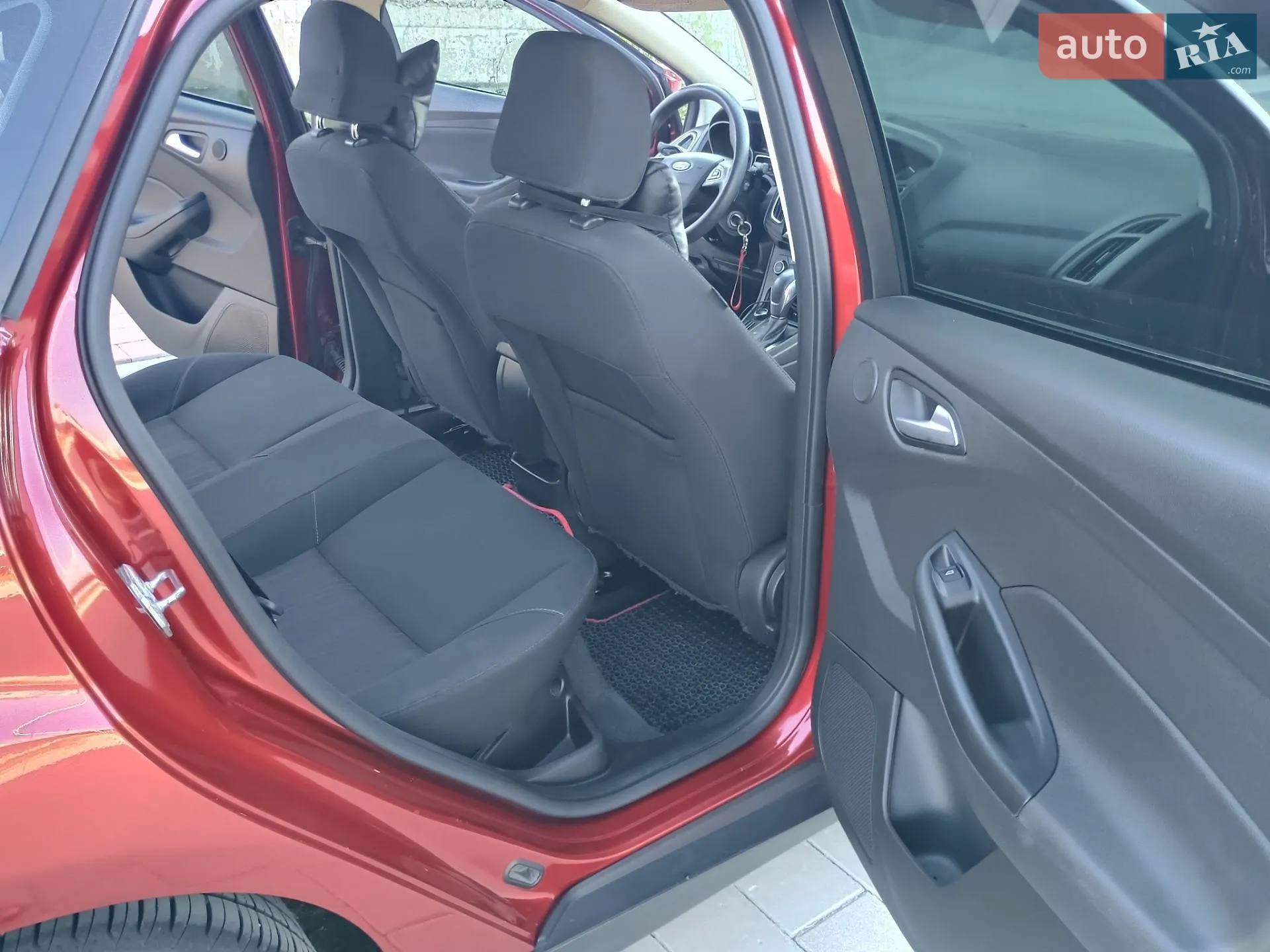 2016 Ford Focus - мініатюра 22