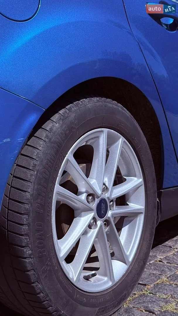 2016 Ford Focus - мініатюра 10