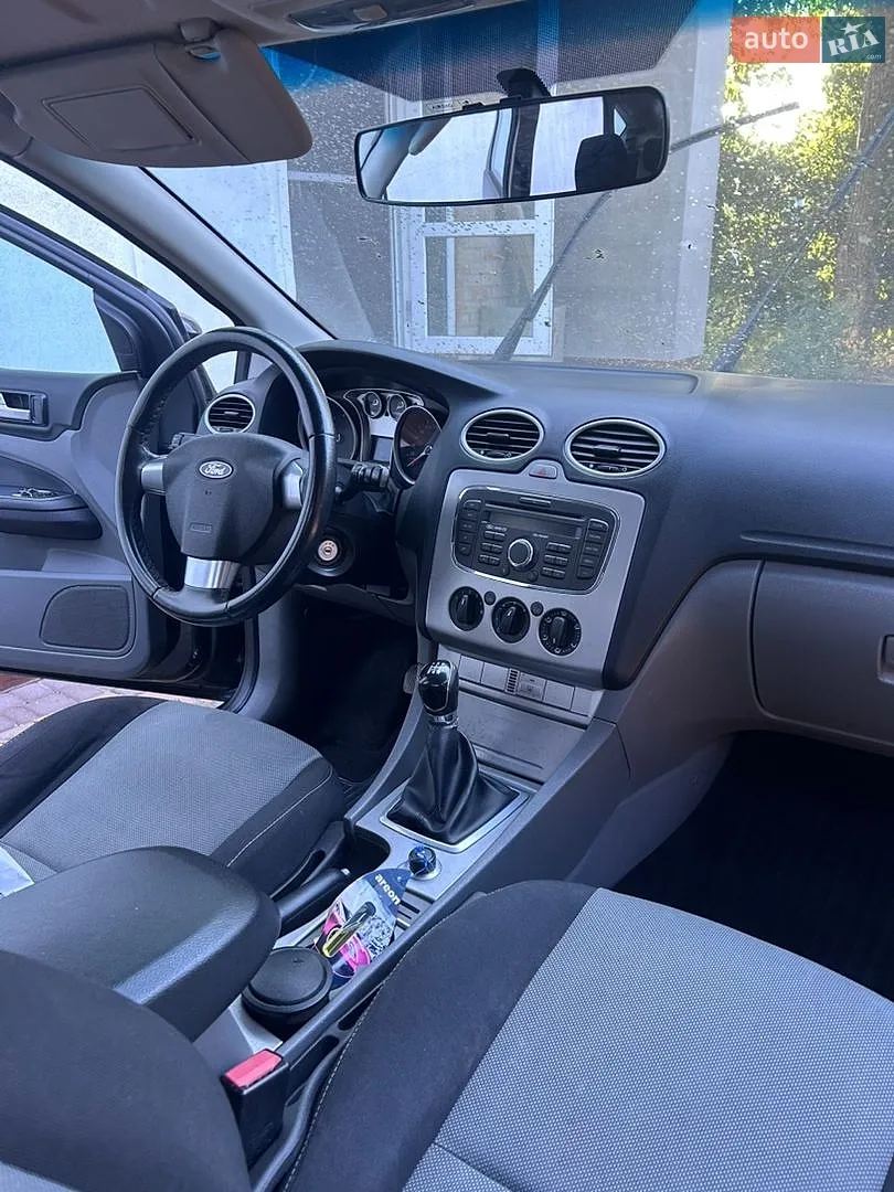 2011 Ford Focus - мініатюра 16