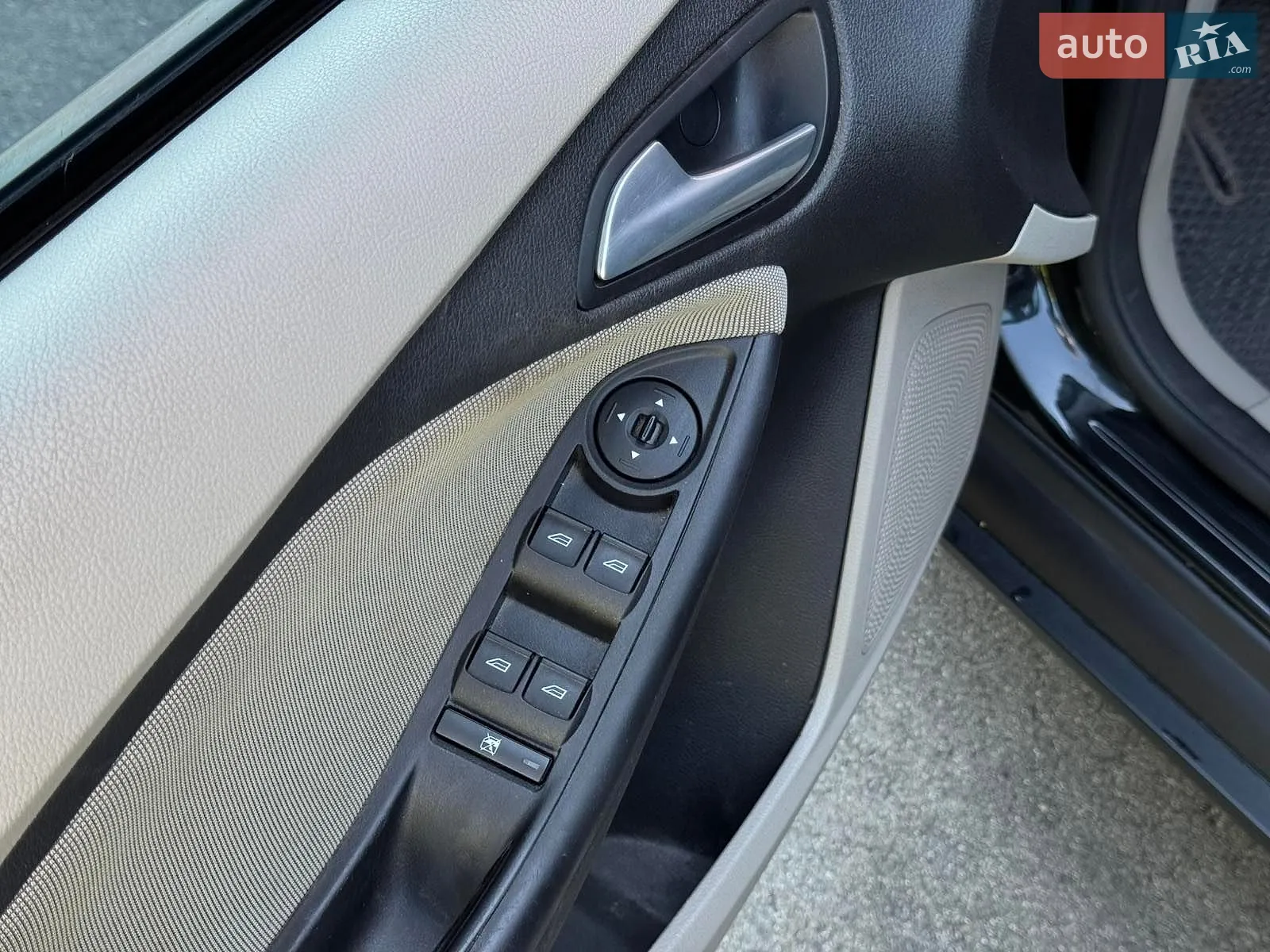 2014 Ford Focus - мініатюра 13