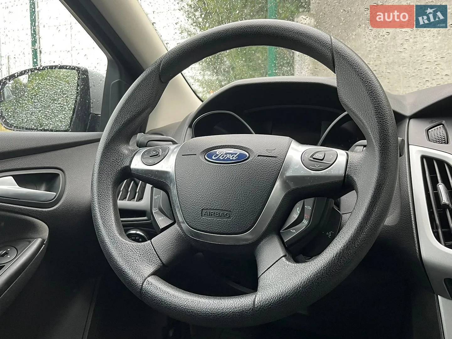 2013 Ford Focus - мініатюра 18