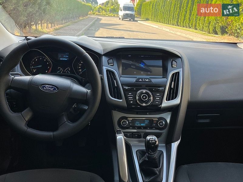 Хэтчбек Ford Focus 2011 в Шептицькому