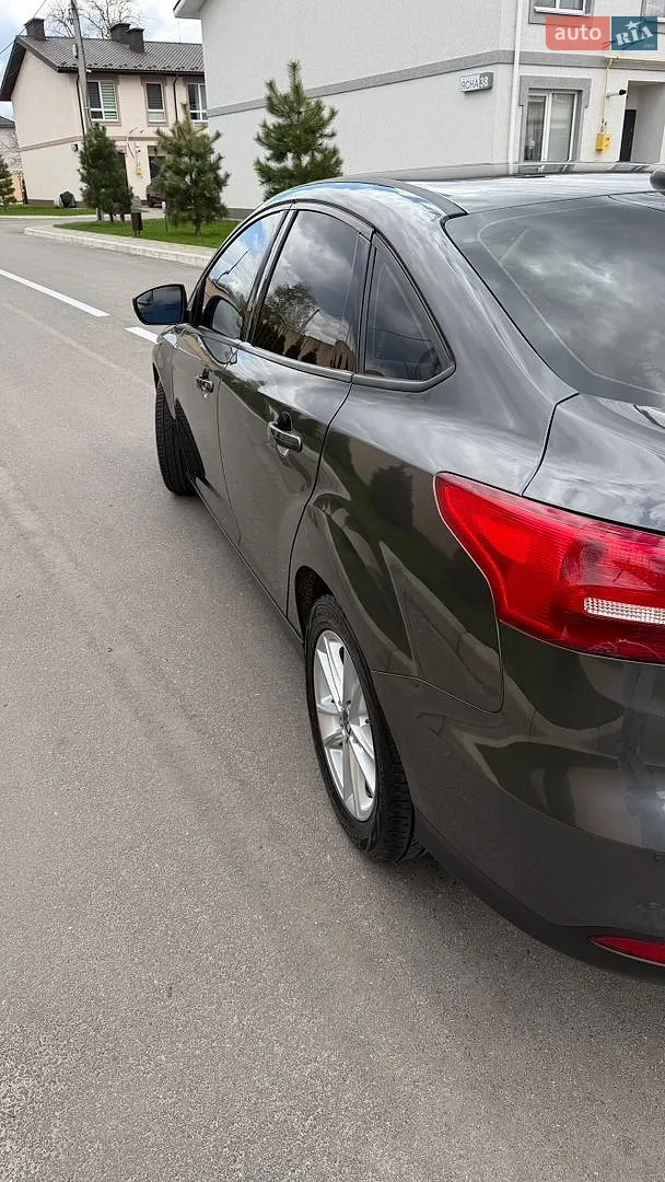 2015 Ford Focus - мініатюра 5