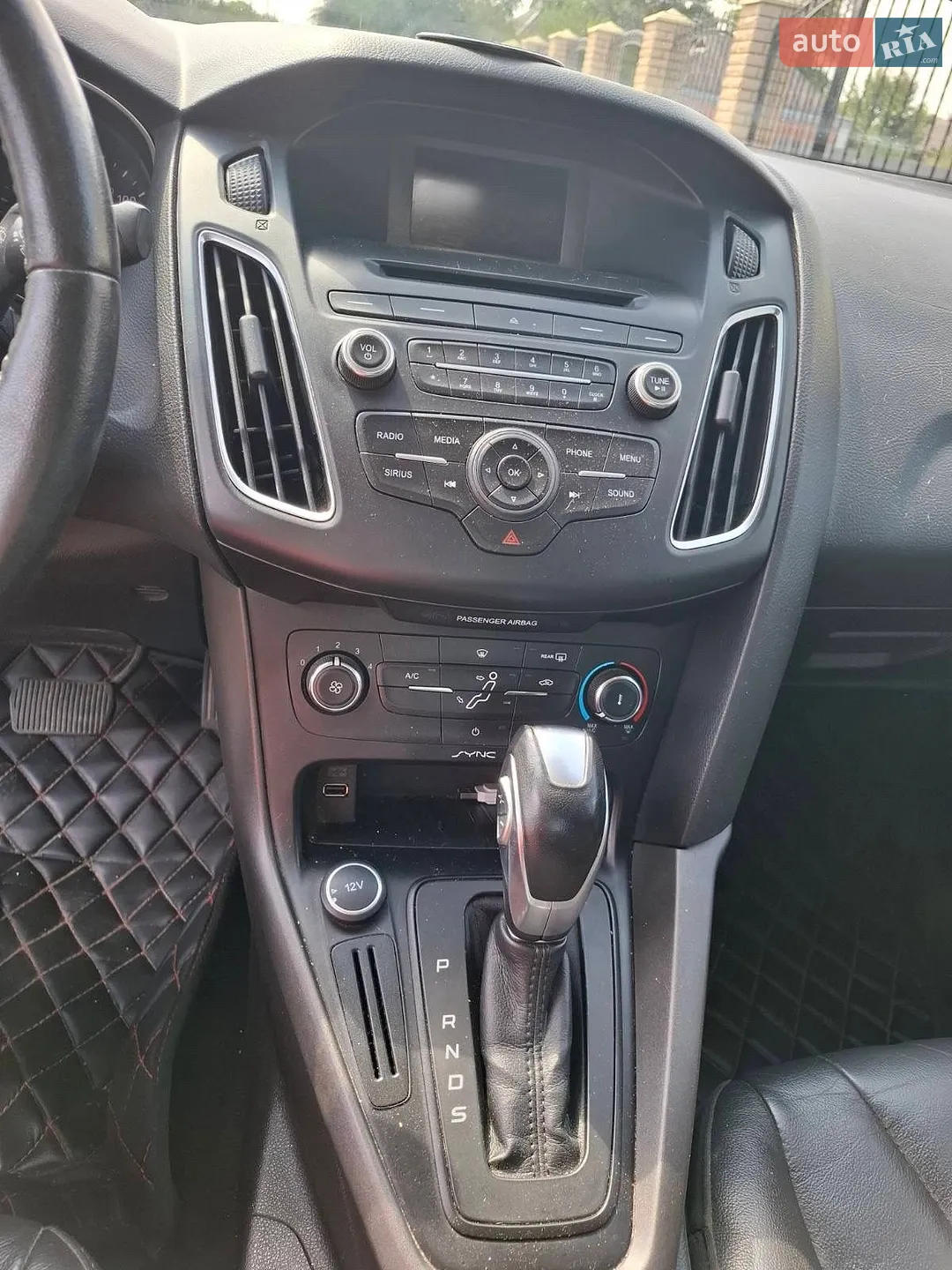 2015 Ford Focus - мініатюра 10