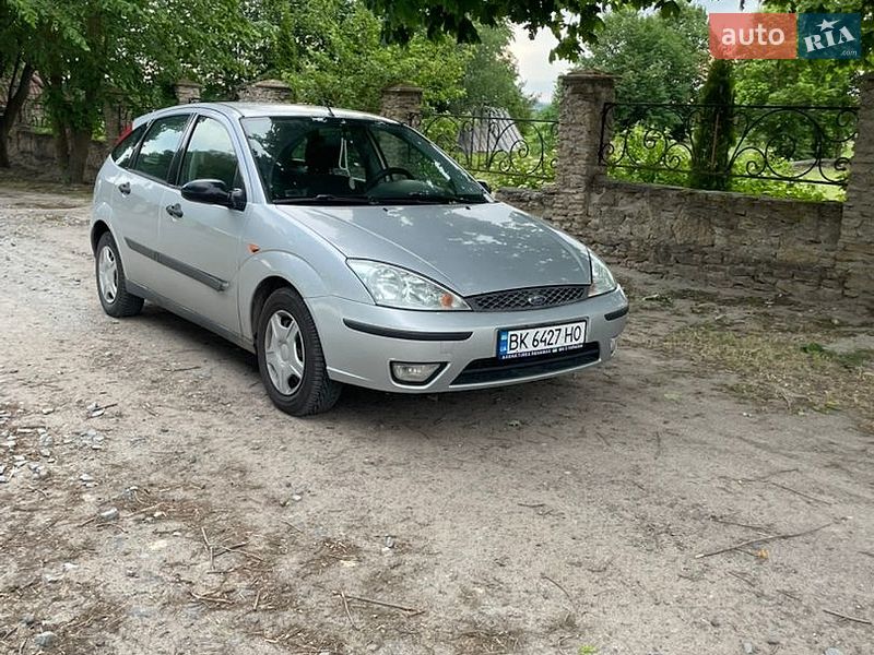 Хэтчбек Ford Focus 2003 в Ровно фото 2 Хэтчбек Ford Focus 2003 в Ровно