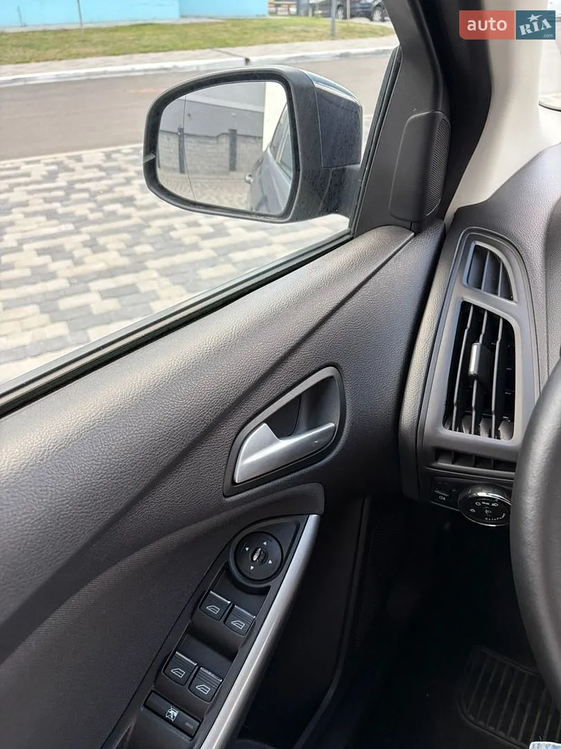 2014 Ford Focus - мініатюра 32
