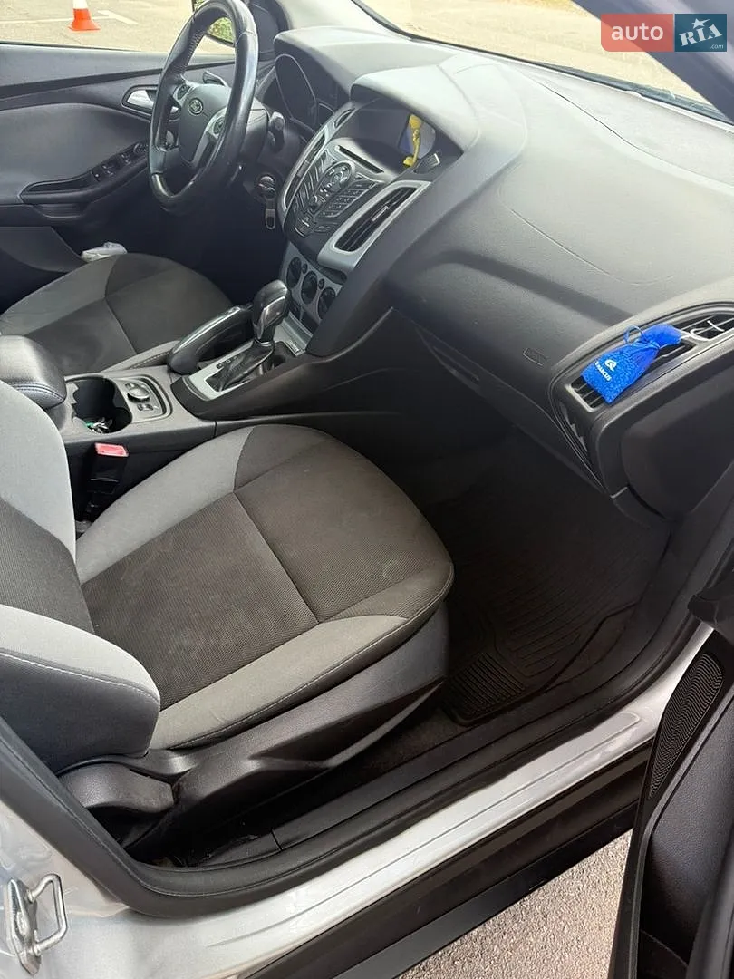 2013 Ford Focus - мініатюра 16