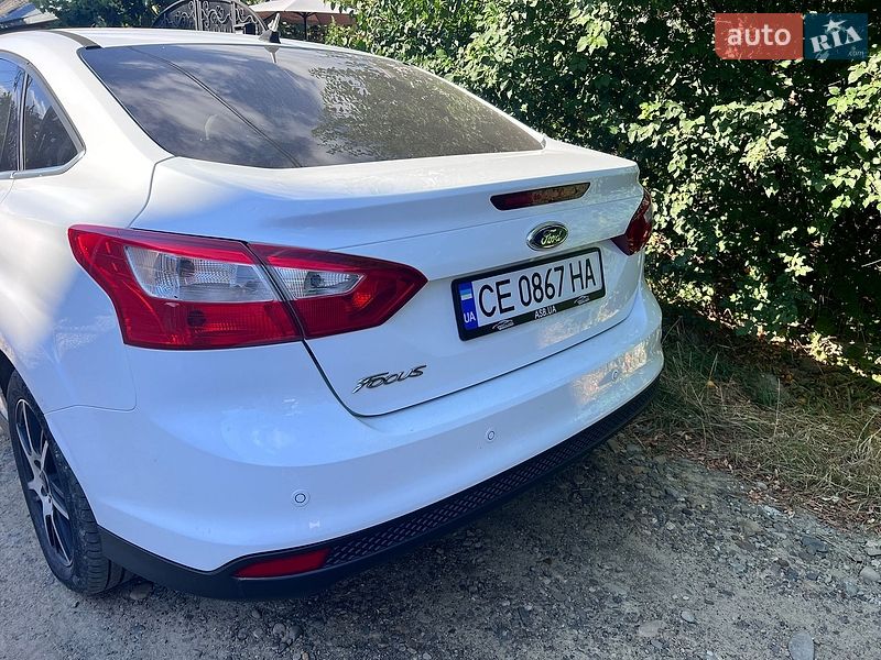 Седан Ford Focus 2011 в Черновцах