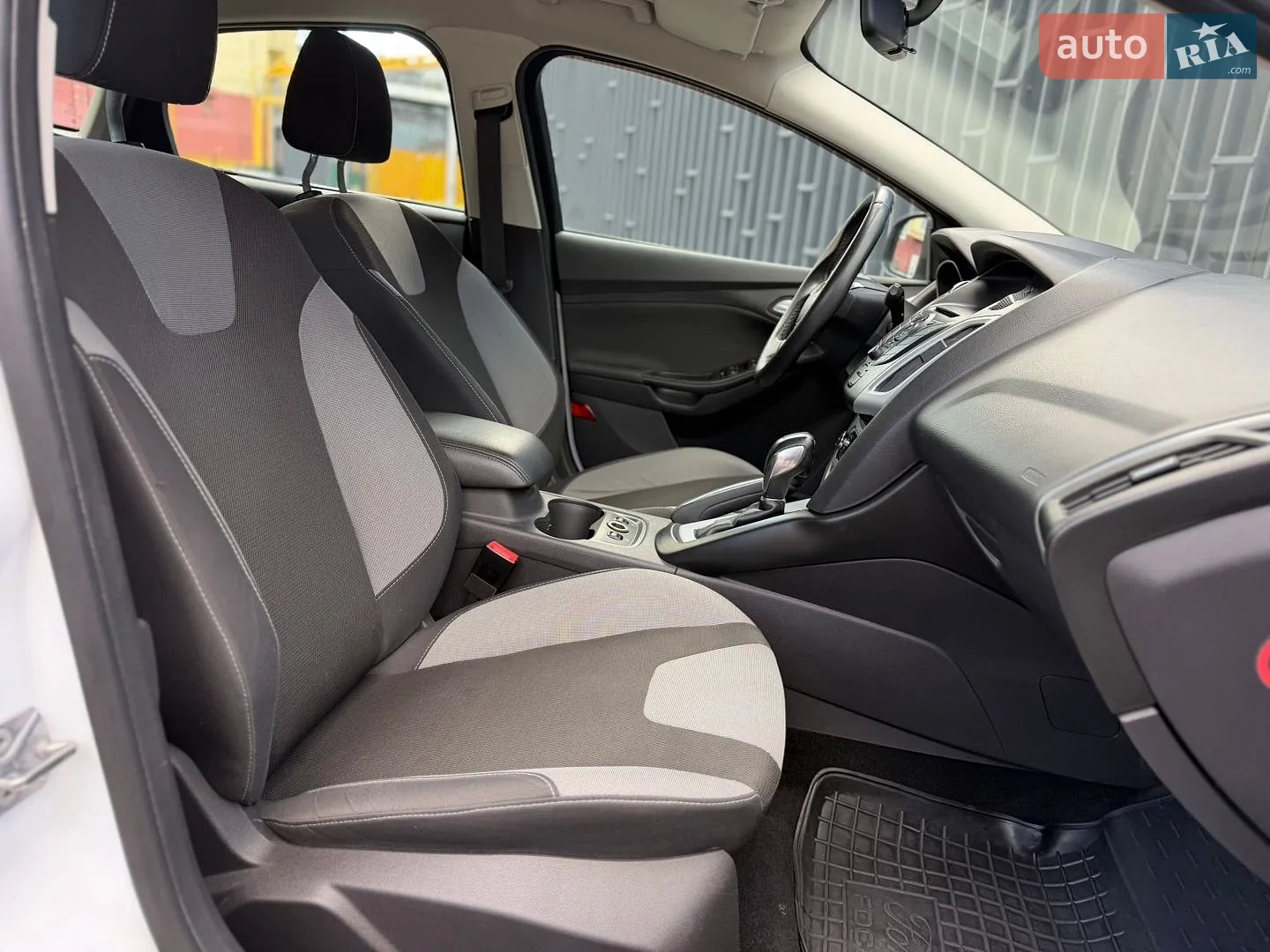 2012 Ford Focus - мініатюра 20