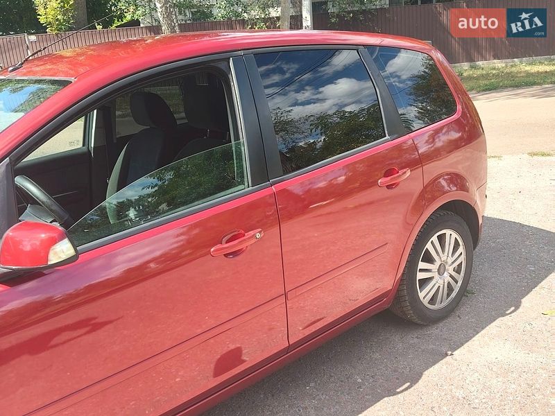 Хэтчбек Ford Focus 2005 в Киеве фото 28 Хэтчбек Ford Focus 2005 в Киеве