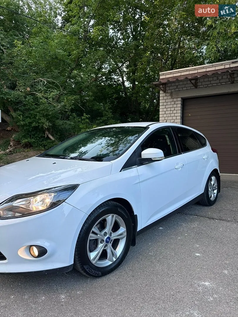 2012 Ford Focus - мініатюра 15