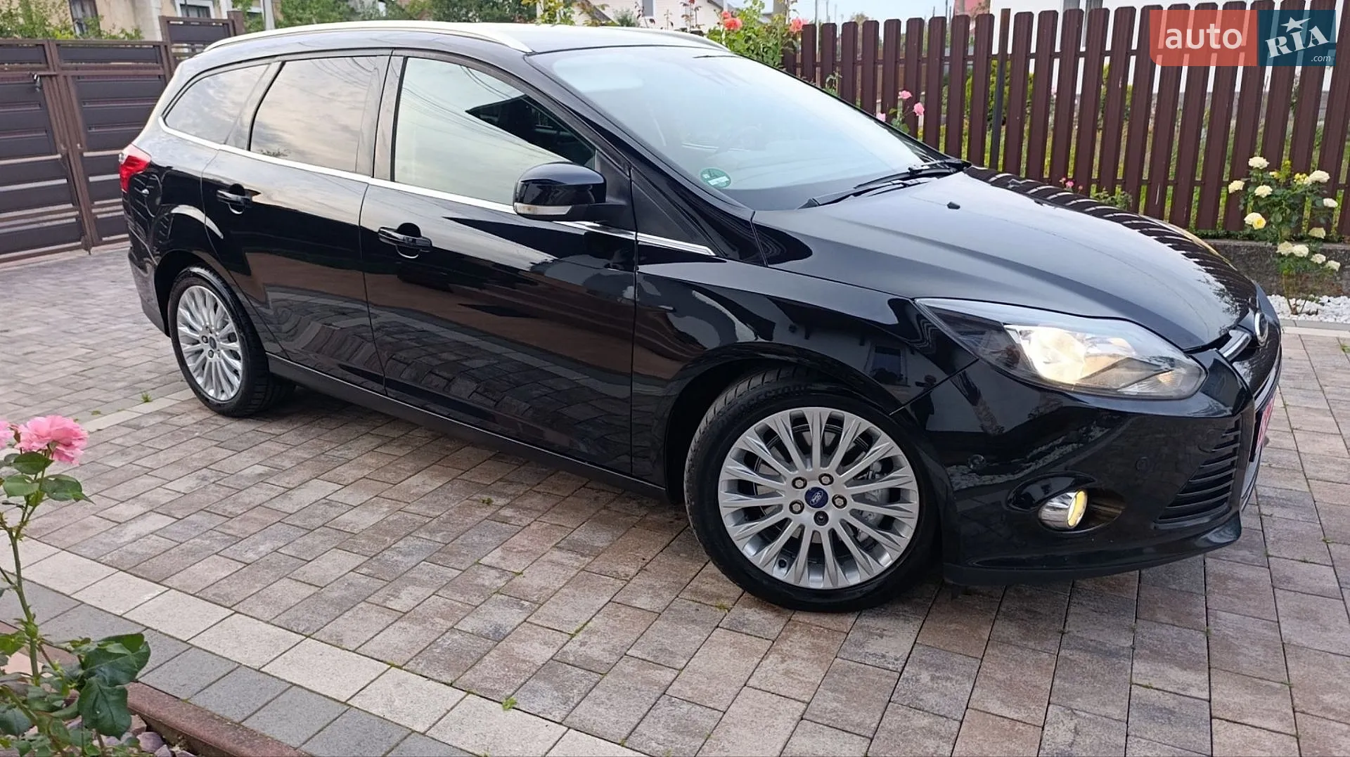2011 Ford Focus - мініатюра 17