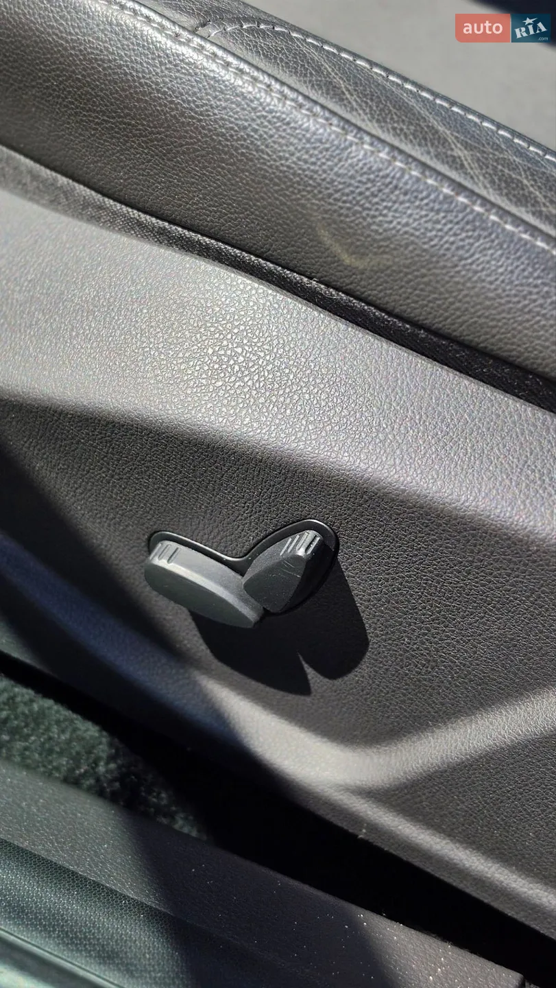 2011 Ford Focus - мініатюра 16