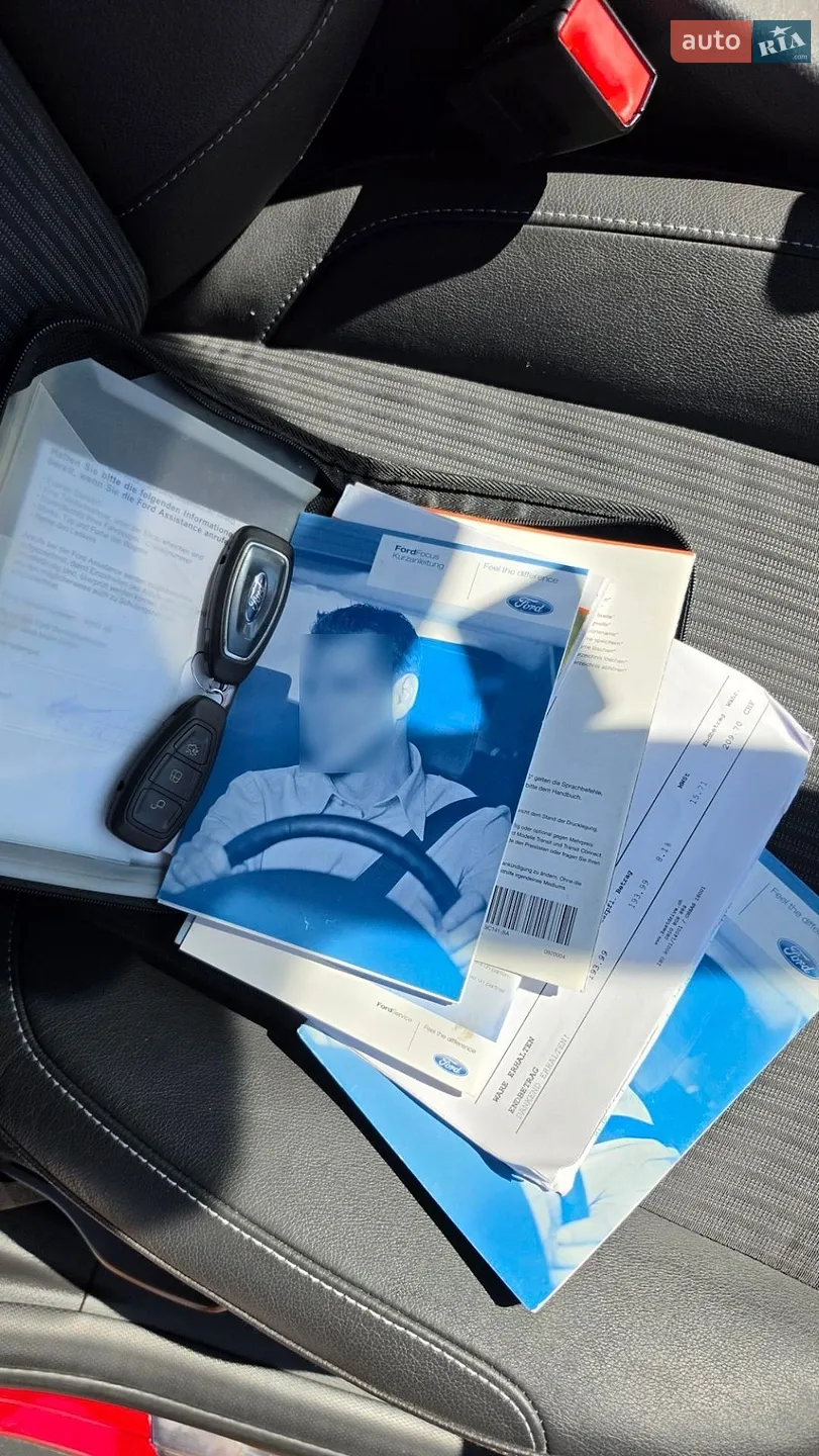 2011 Ford Focus - мініатюра 32