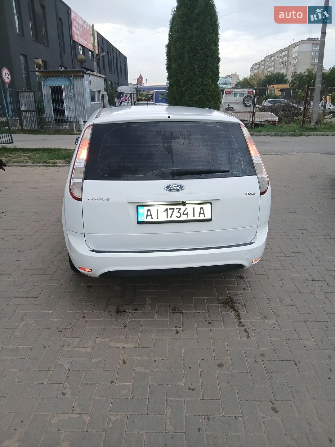 2010 Ford Focus - мініатюра 5