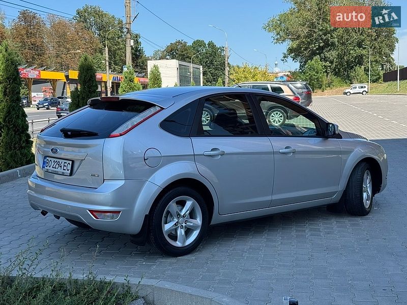 Хетчбек Ford Focus 2010 в Тернополі