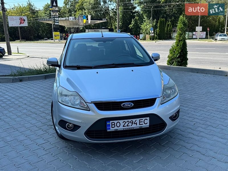Хетчбек Ford Focus 2010 в Тернополі